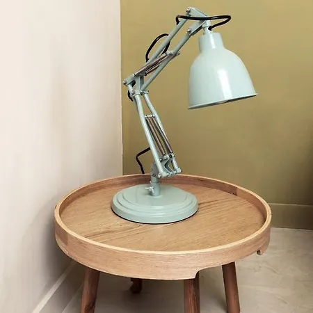 Particulier De Monmeja 아파트 *